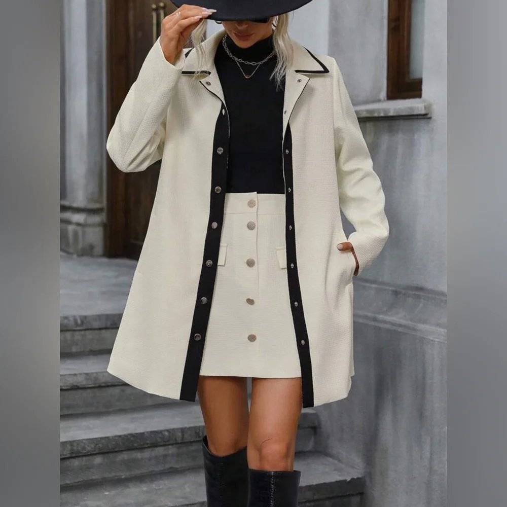 SOLD✨ White / ivory button down women’s jacket large - Picture 1 of 8